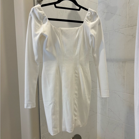 PRINCESS POLLY SIZE 4 - Picture 1 of 3